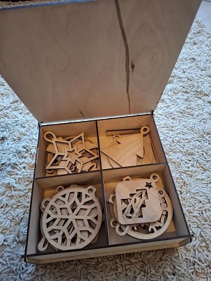 Fa Karácsonyfadísz tároló díszdoboz